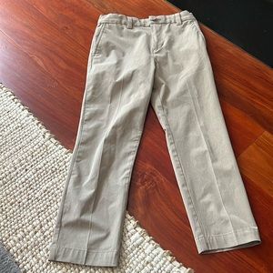 Boys vineyard vines performance dress pants. Size 6